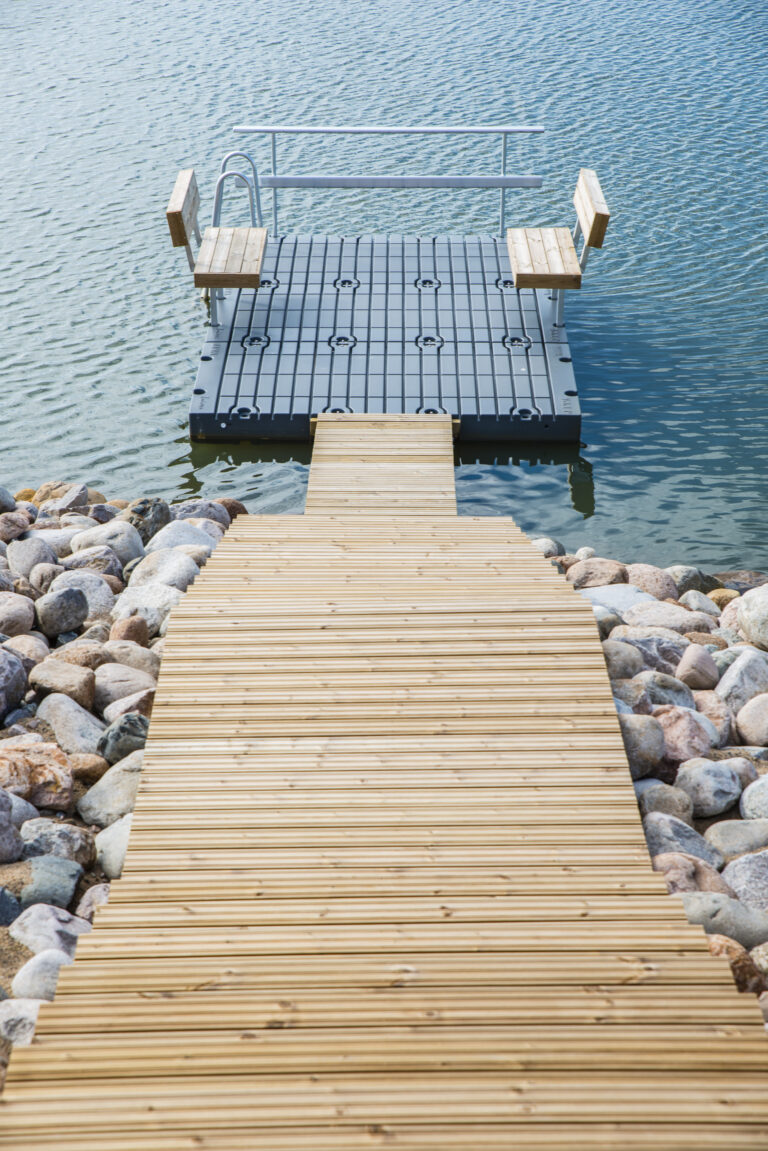 28 x 95 Nordic Pine Decking